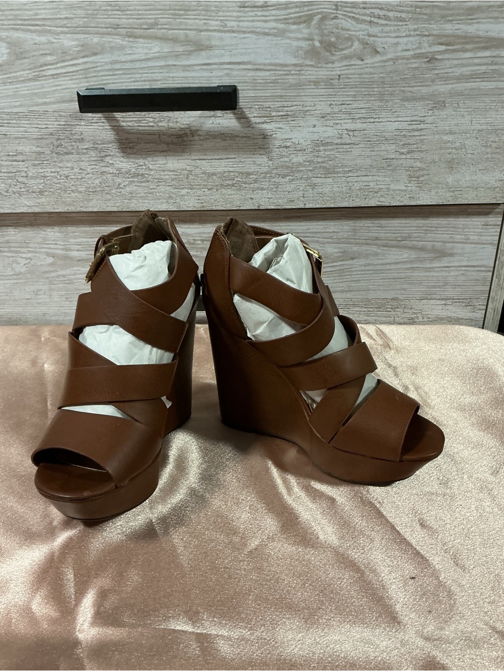Women's Brown Strappy Wedge Sandals with Buckle Accent